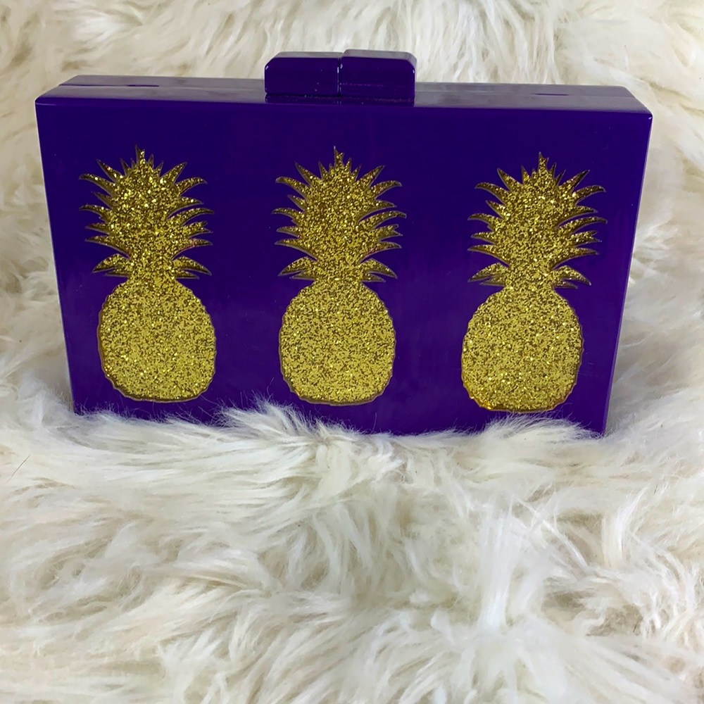 Pineapple Clutch